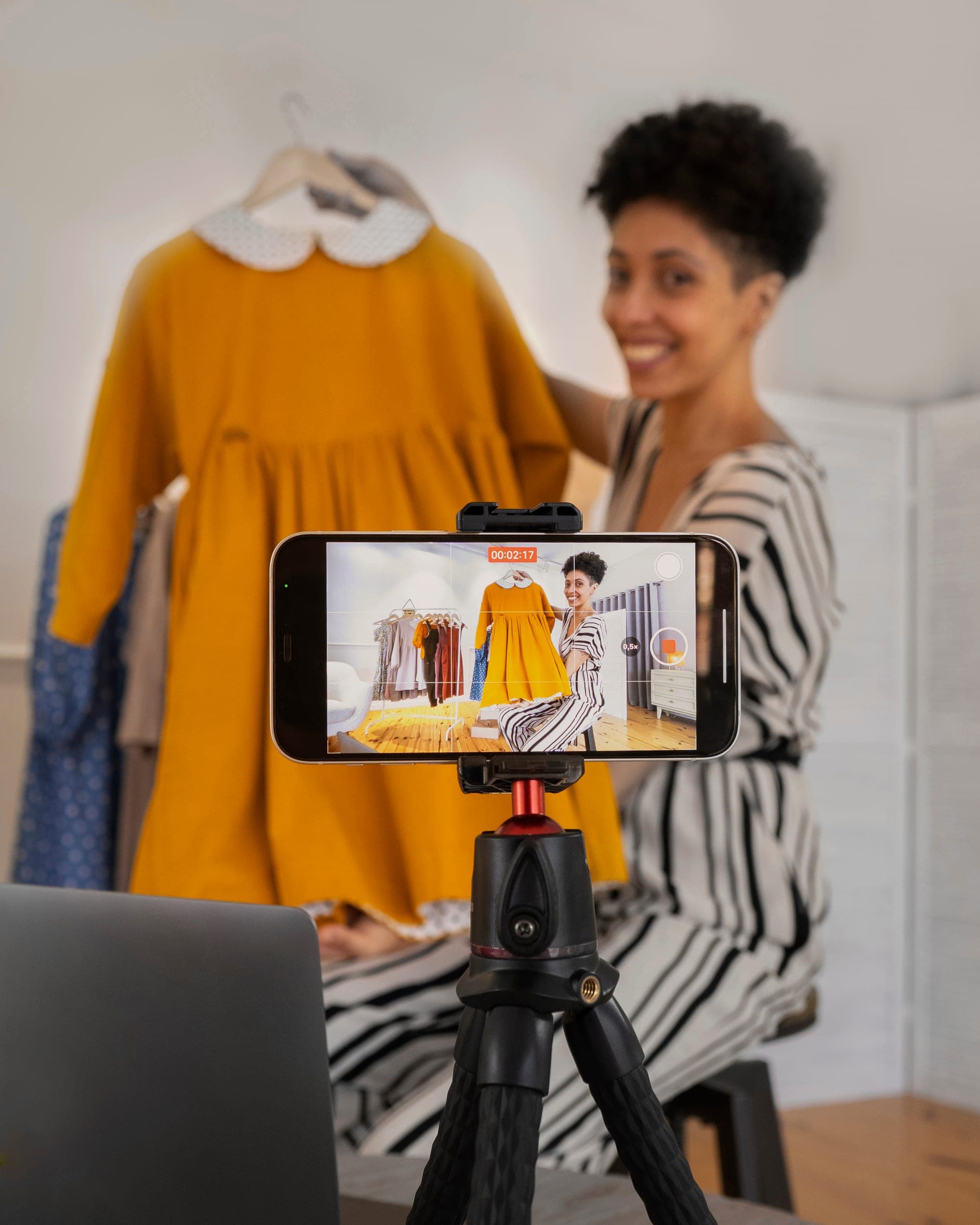 Indonesian livestream creator adapting to AI avatars — new digital workforce