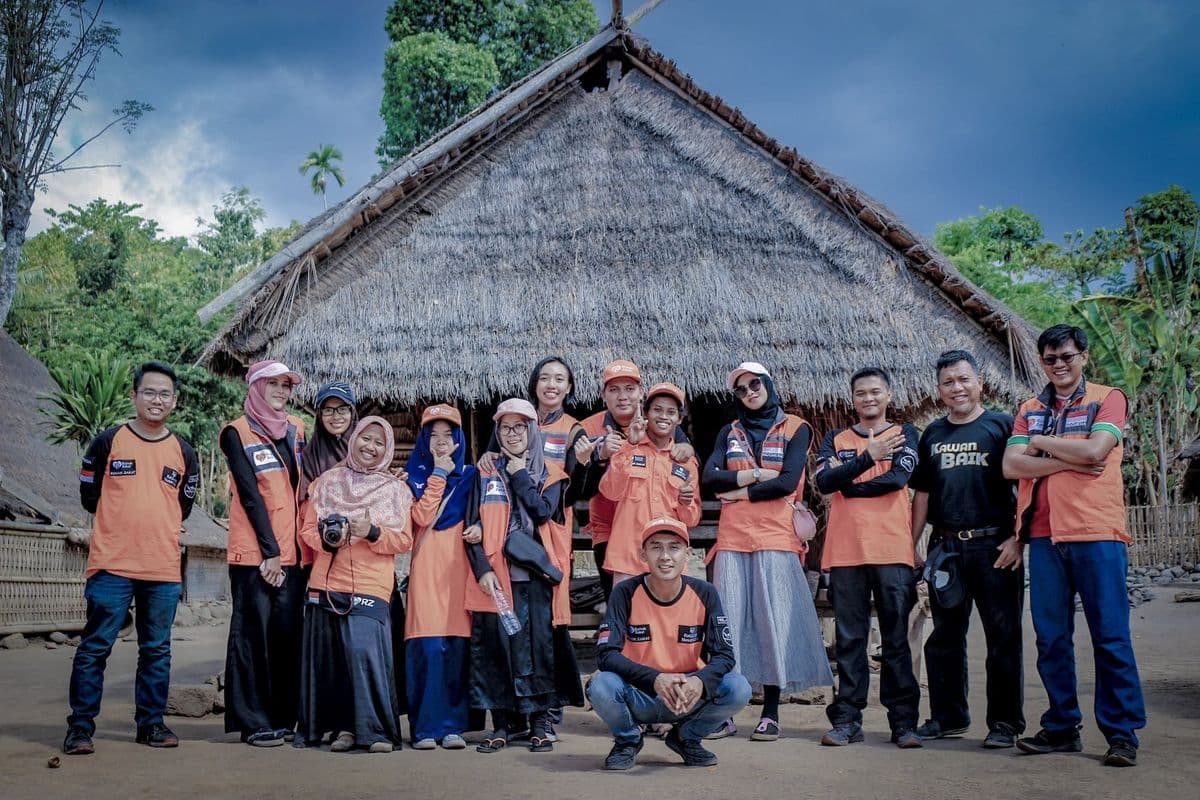 Data-driven insights for NGO excellence: maximizing impact through market intelligence